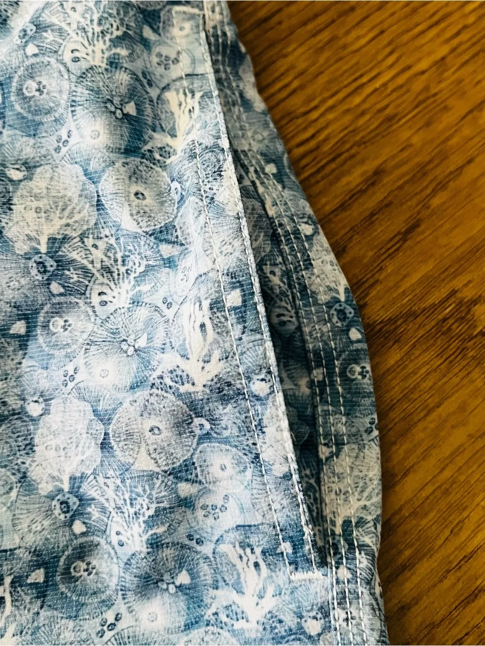 Johnnie-O 7” Half Elastic Galley/Gulf Blue  Swim Trunks L